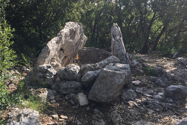 Le dolmen du Colombier